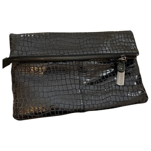 Pre-owned Thomas Wylde Patent Leather Purse In Black