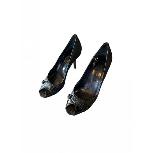 Pre-owned Dior Patent Leather Heels In Black