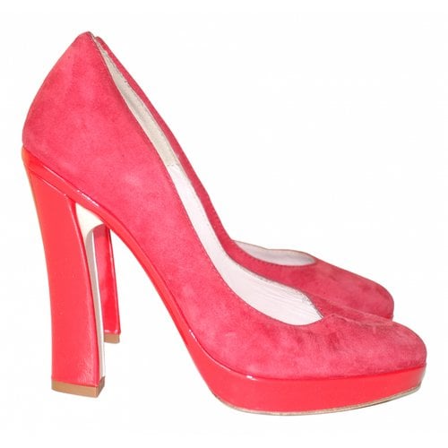 Pre-owned Paco Gil Leather Heels In Red