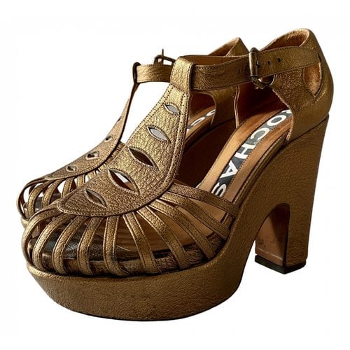 Pre-owned Rochas Sandals In Gold