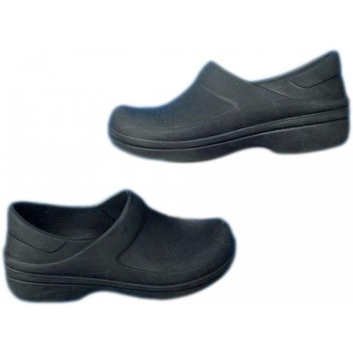 Pre-owned Crocs Flats In Other