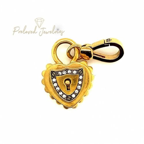 Pre-owned Juicy Couture Pendant In Gold