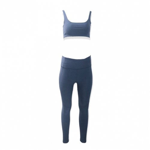Pre-owned Outdoor Voices Leggings In Blue