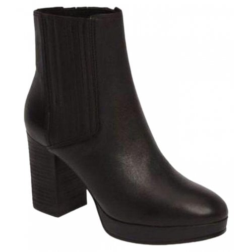 Pre-owned Eileen Fisher Leather Ankle Boots In Black