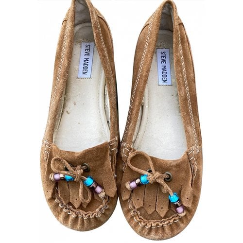 Pre-owned Steve Madden Flats In Brown