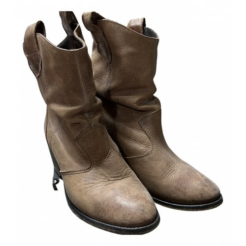 Pre-owned Aldo Leather Ankle Boots In Brown