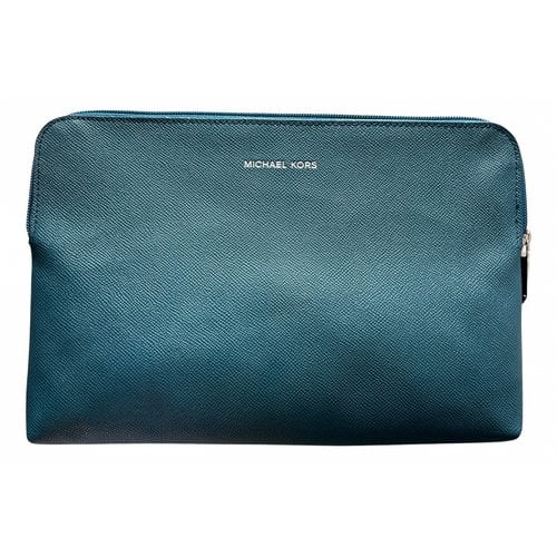 Pre-owned Michael Kors Leather Clutch Bag In Green
