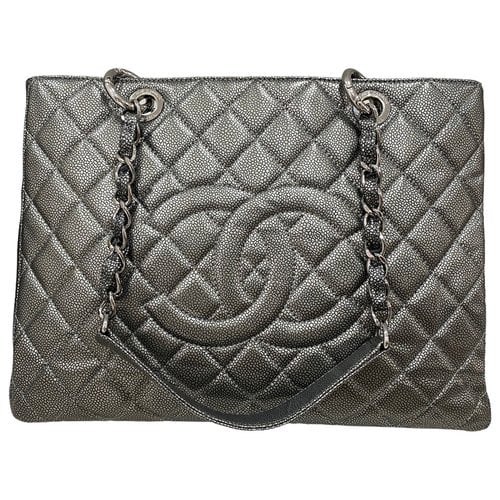 Pre-owned Chanel Grand Shopping Leather Tote In Grey