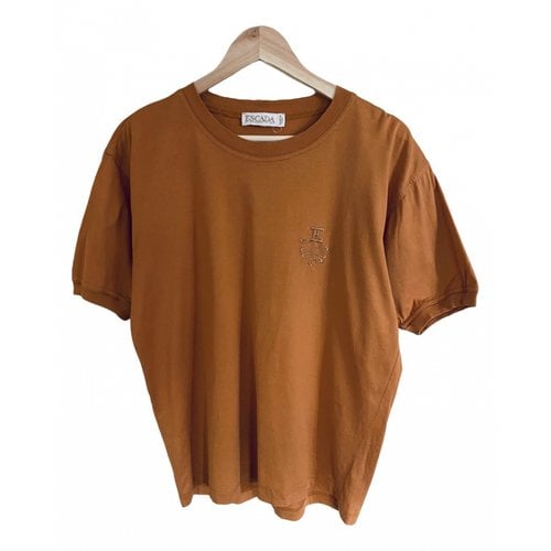 Pre-owned Escada T-shirt In Orange