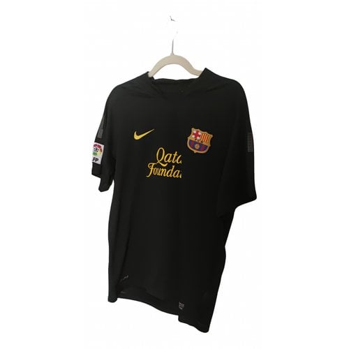 Pre-owned Nike T-shirt In Black