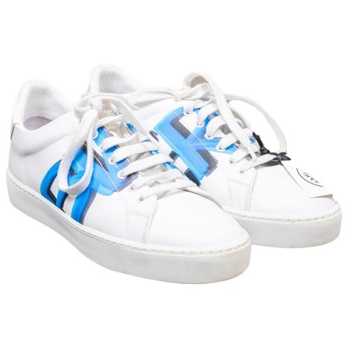 Pre-owned Burberry Leather Trainers In Blue