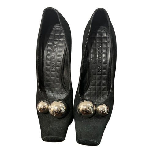 Pre-owned Louis Vuitton Heels In Black