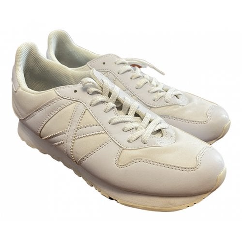 Pre-owned Munich Low Trainers In White