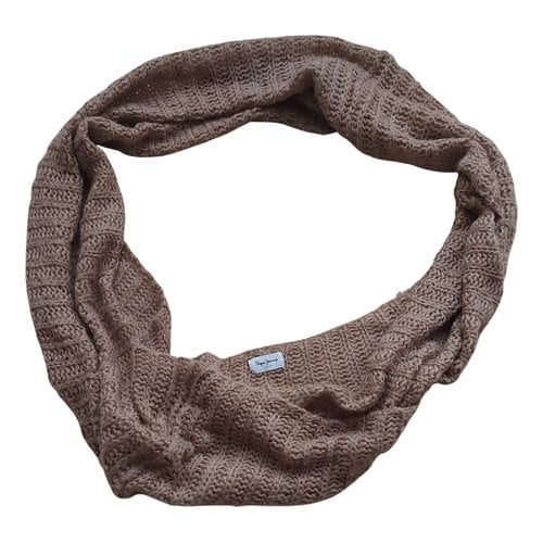 Pre-owned Pepe Jeans Scarf In Beige