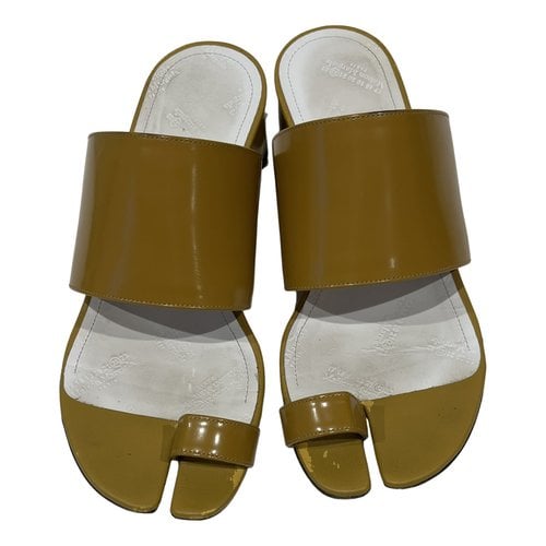 Pre-owned Maison Margiela Leather Flip Flops In Yellow