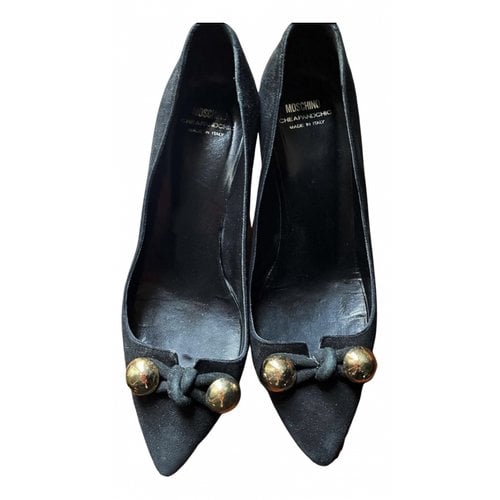 Pre-owned Moschino Heels In Black