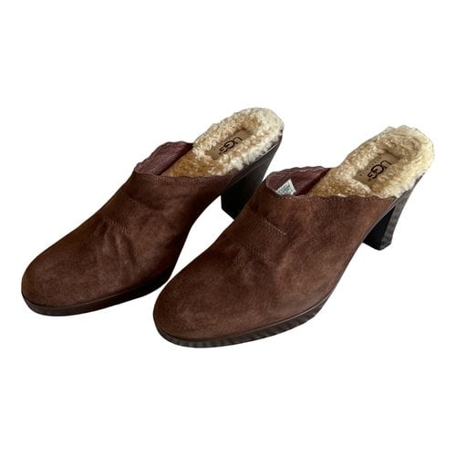 Pre-owned Ugg Sandals In Brown