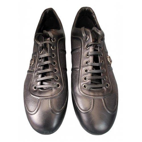Pre-owned Roberto Cavalli Leather Low Trainers In Black