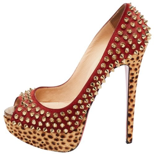 Pre-owned Christian Louboutin Flats In Red