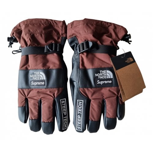 Pre-owned Supreme X The North Face Gloves In Brown
