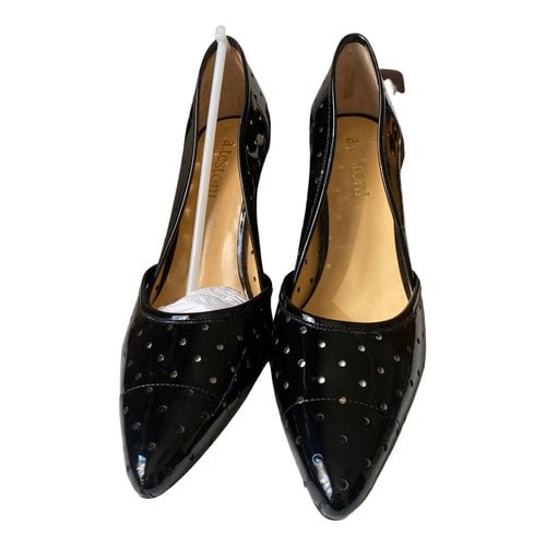 Pre-owned A. Testoni' Patent Leather Heels In Black