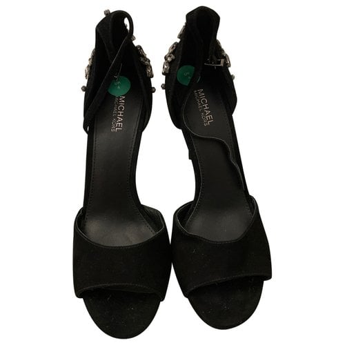 Pre-owned Michael Kors Sandals In Black