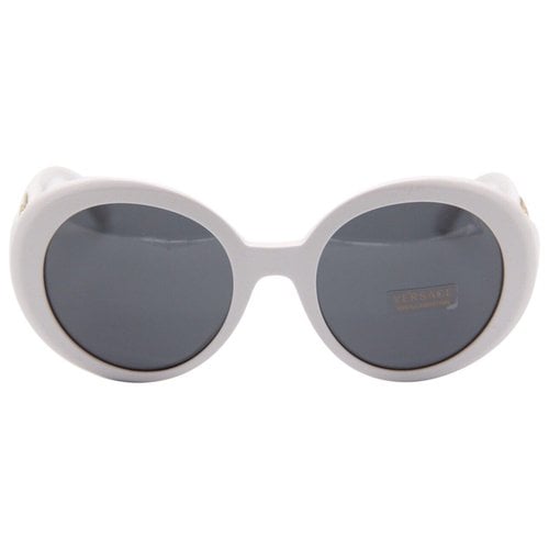 Pre-owned Versace Sunglasses In White