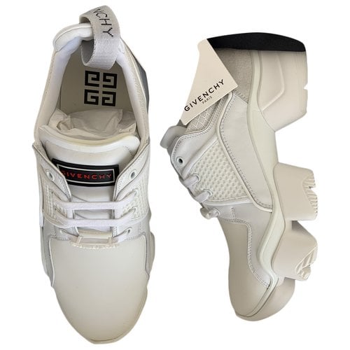 Pre-owned Givenchy Jaw Leather Low Trainers In White
