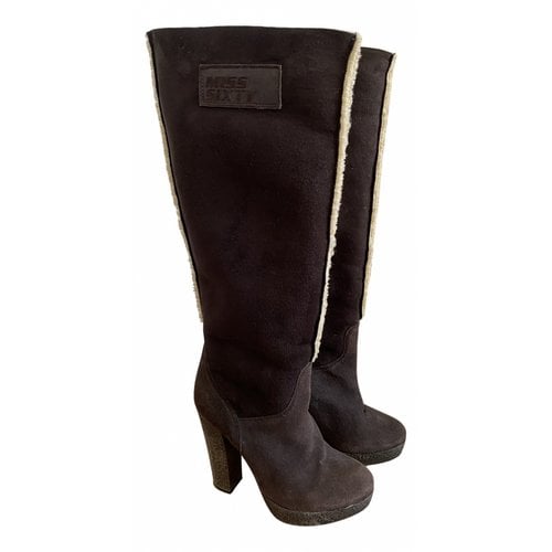 Pre-owned Miss Sixty Boots In Brown