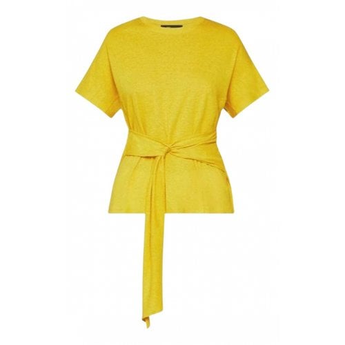 Pre-owned Bcbg Max Azria T-shirt In Yellow
