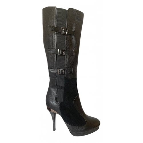 Pre-owned Bcbg Max Azria Leather Ankle Boots In Black