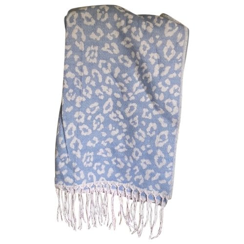 Pre-owned Steve Madden Scarf In Blue