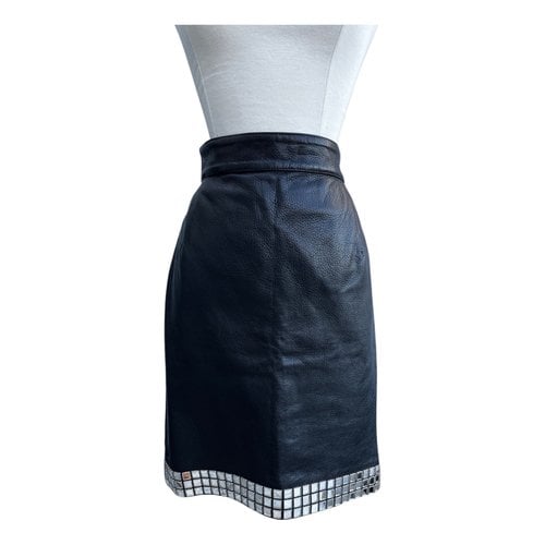 Pre-owned Moschino Leather Mini Skirt In Black