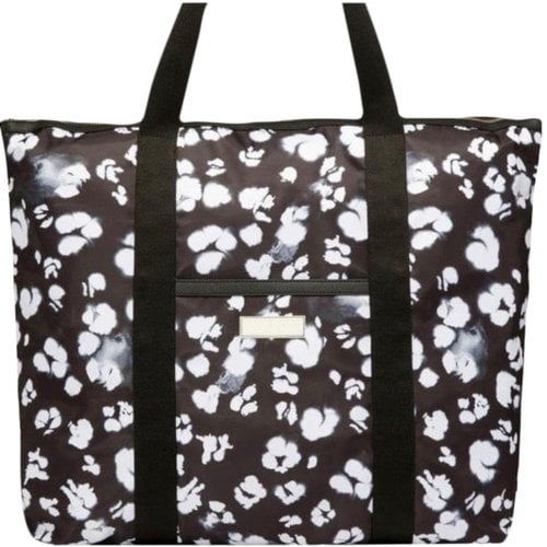 Pre-owned Ted Baker Tote In Black