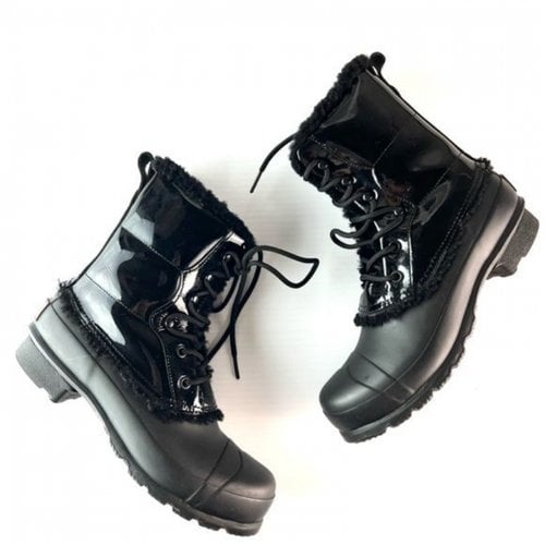 Pre-owned Hunter Patent Leather Lace Up Boots In Black