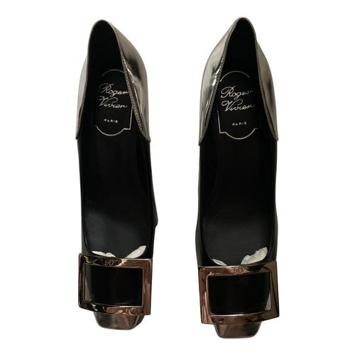 Pre-owned Roger Vivier Patent Leather Heels In Silver