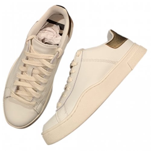 Pre-owned Diesel Leather Trainers In White