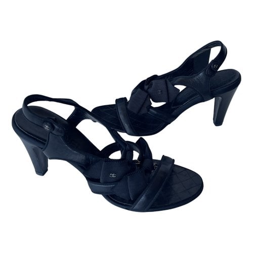 Pre-owned Chanel Cloth Sandals In Black