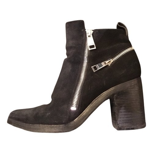 Pre-owned Kenzo Leather Ankle Boots In Black