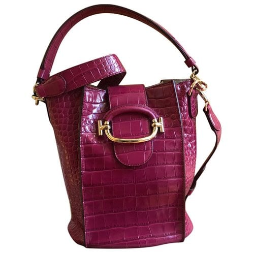 Pre-owned Tod's Leather Crossbody Bag In Purple