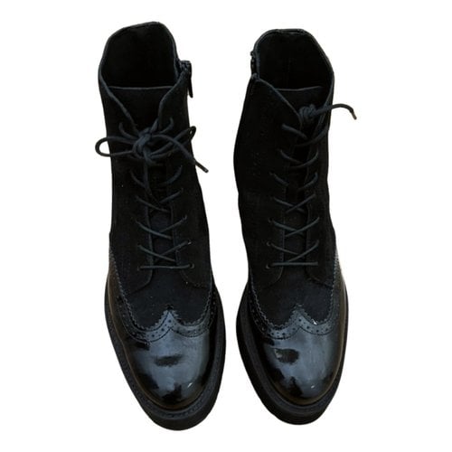 Pre-owned Hogan Patent Leather Ankle Boots In Black