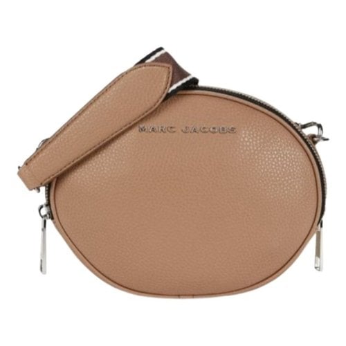 Pre-owned Marc Jacobs Patent Leather Crossbody Bag In Beige