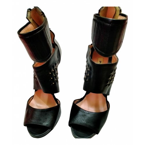 Pre-owned Pinko Leather Sandal In Black