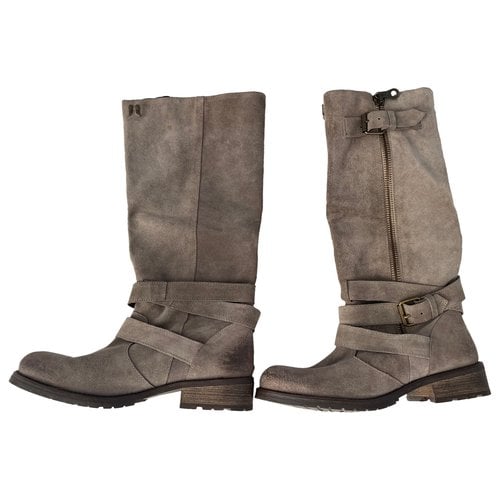 Pre-owned Berenice Ankle Boots In Grey