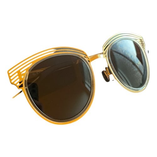 Pre-owned Dior Sunglasses In Gold