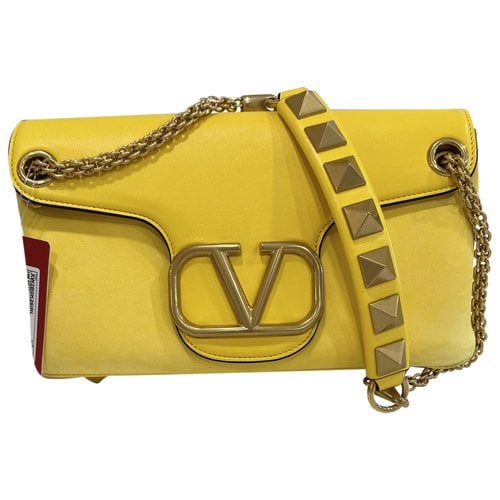 Pre-owned Valentino Garavani Handbag In Yellow
