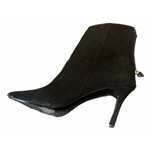 Pre-owned Barbara Bui Velvet Ankle Boots In Black
