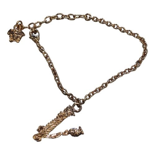 Pre-owned Versace Bracelet In Gold