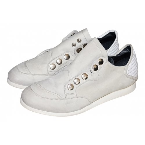 Pre-owned Bruno Bordese Leather Low Trainers In White