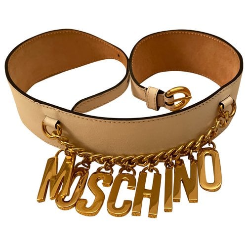Pre-owned Moschino Belt In White